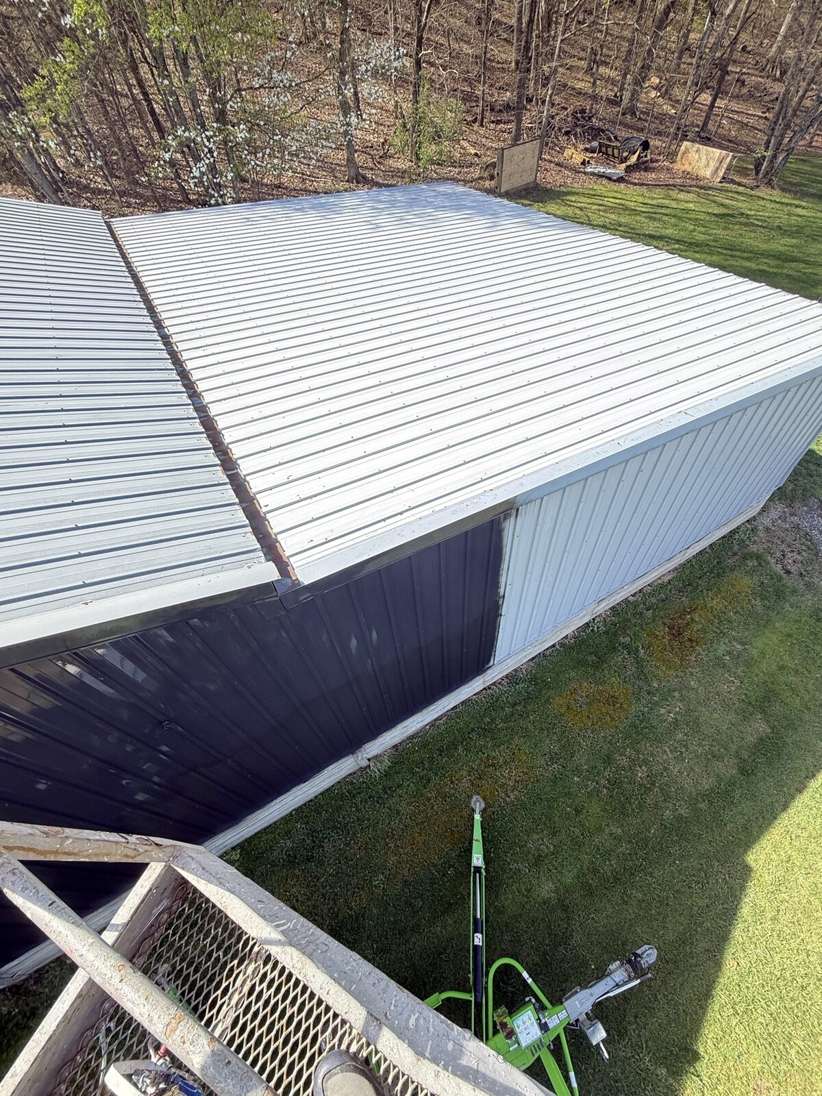 Metal building painting project by Rock's Painting in the Tri-Cities